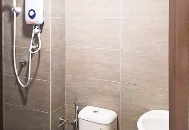 Double Storey Terrace House @ Taman Ruby, Dengkil