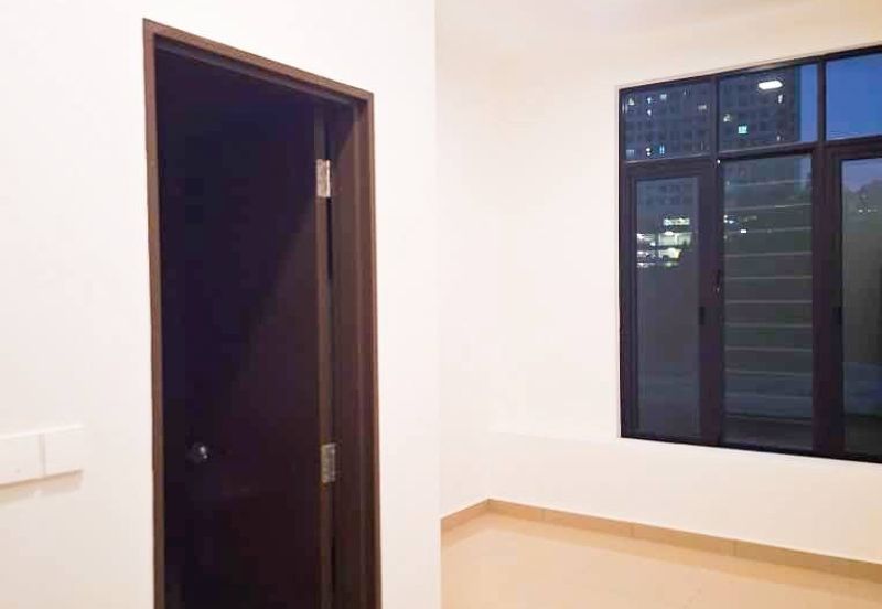 Atelier + Loso Suites & Retail