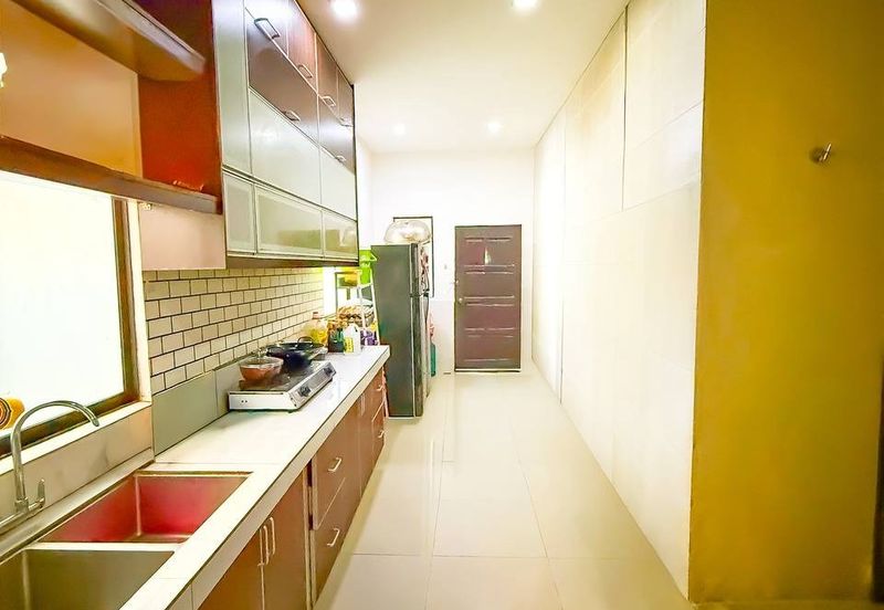 3-Storey Semi-D, Taman Tropika 2, Kajang