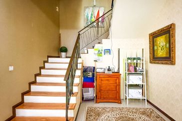 3-Storey Semi-D, Taman Tropika 2, Kajang