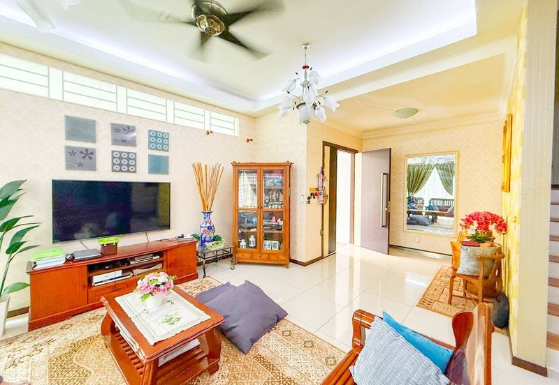 3-Storey Semi-D, Taman Tropika 2, Kajang