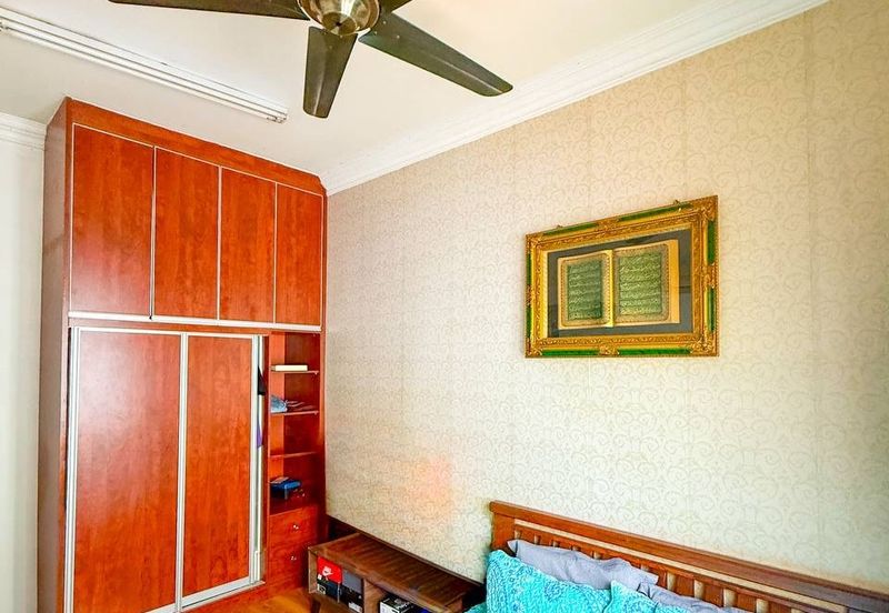 3-Storey Semi-D, Taman Tropika 2, Kajang