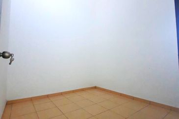 1 Storey End Lot Taman Desa Idaman 2, Banting