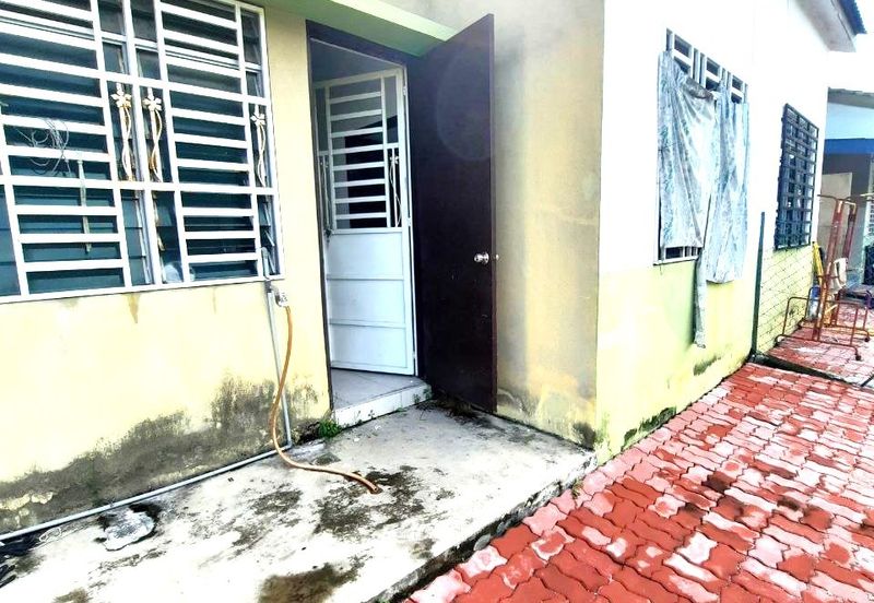 1 Storey End Lot Taman Desa Idaman 2, Banting