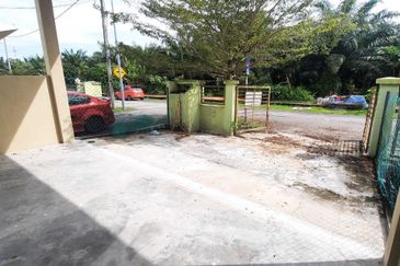 1 Storey End Lot Taman Desa Idaman 2, Banting