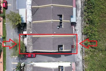 1 Storey End Lot Taman Desa Idaman 2, Banting