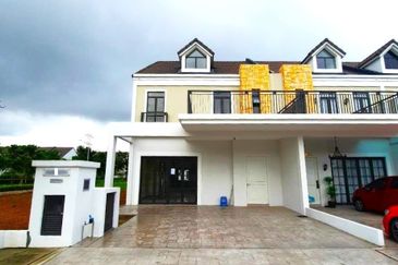 Monet Springtime @ Sunsuria City