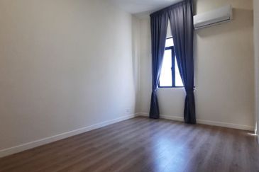 Monet Springtime @ Sunsuria City