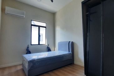 Monet Springtime @ Sunsuria City