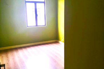 Monet Springtime @ Sunsuria City