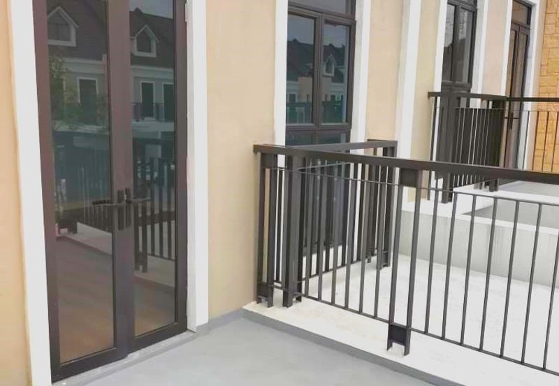 Monet Springtime @ Sunsuria City