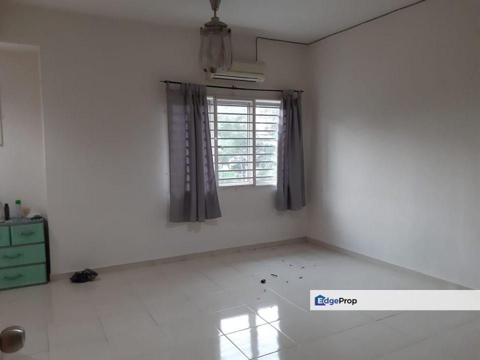 Two Storey Semi-D Impiana Residence Nilai, Negeri Sembilan, Nilai