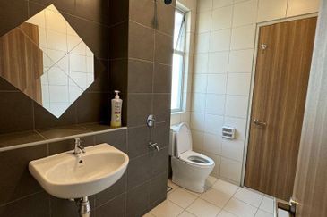 Serenia Amani @ Serenia City