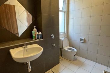 Serenia Amani @ Serenia City