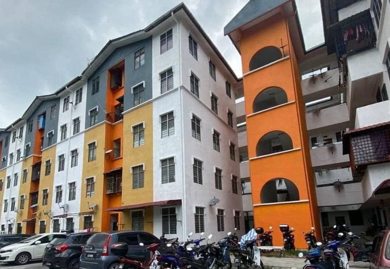 Taman Dahlia, Sepang