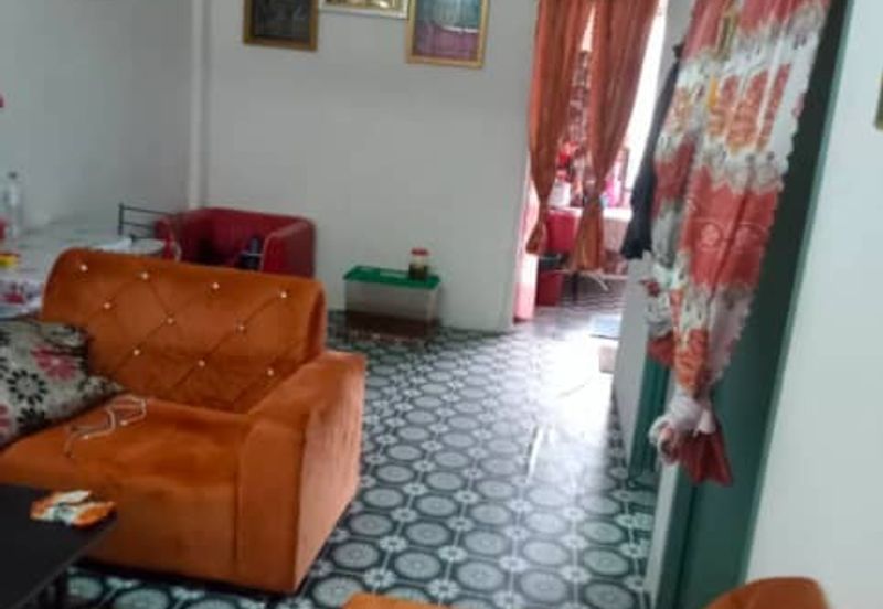 Taman Dahlia, Sepang