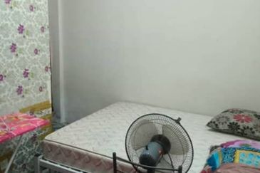 Taman Dahlia, Sepang