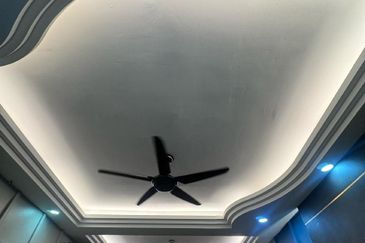 Puncak Hijauan (Hijauan Heights)