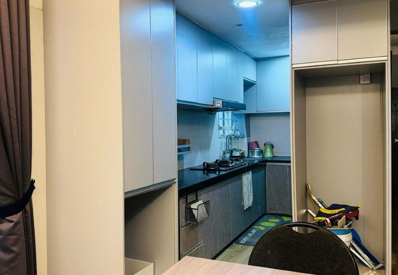 Puncak Hijauan (Hijauan Heights)