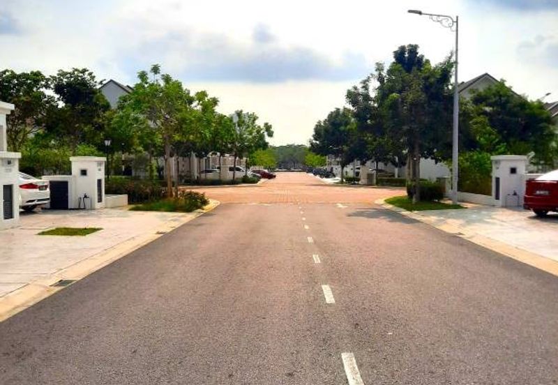 Monet Springtime @ Sunsuria City