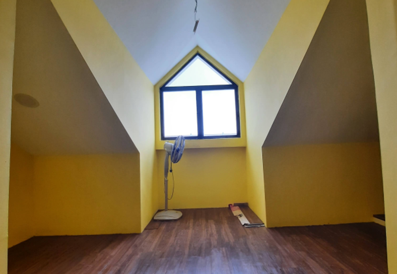 Monet Springtime @ Sunsuria City