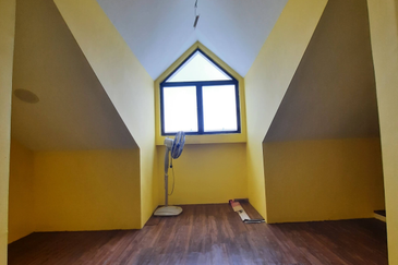 Monet Springtime @ Sunsuria City