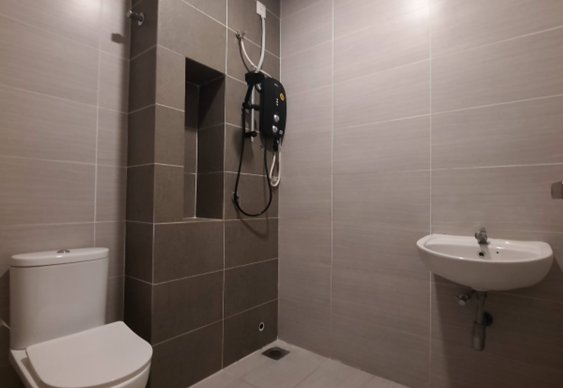 Monet Springtime @ Sunsuria City