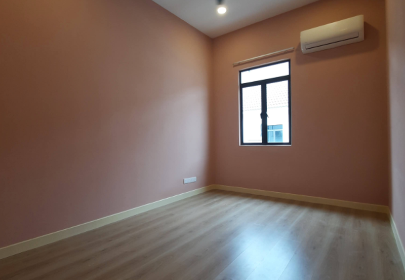 Monet Springtime @ Sunsuria City