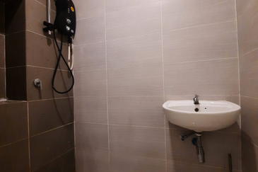 Monet Springtime @ Sunsuria City