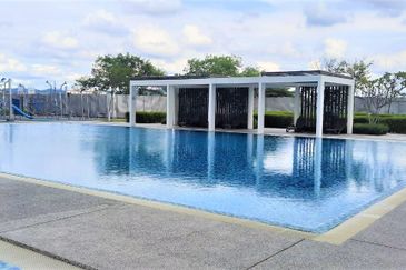 Aurora Residence @ Lake Side City