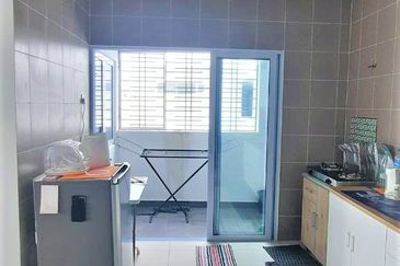 Aurora Residence @ Lake Side City