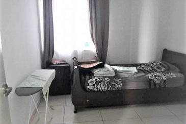 Aurora Residence @ Lake Side City