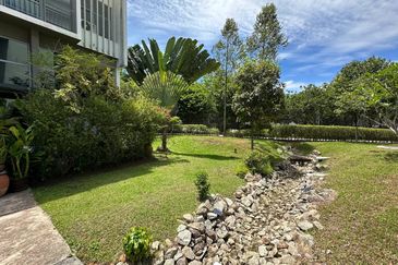 Symphony Hills Schubert