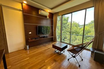 Symphony Hills Schubert