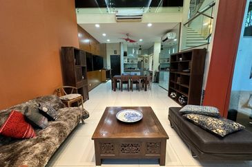 Symphony Hills Schubert