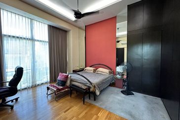 Symphony Hills Schubert