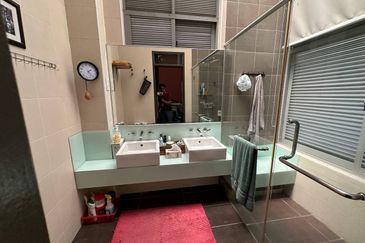 Symphony Hills Schubert