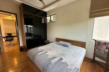 Symphony Hills Schubert