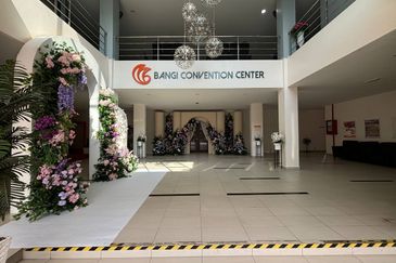 Single Storey Convention Hall Bangi Convention Centre For Sale