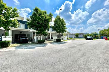 Casa Green @ Cybersouth