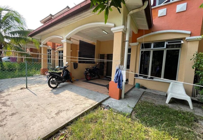 Jalan Warisan Mulia, Kota Warisan