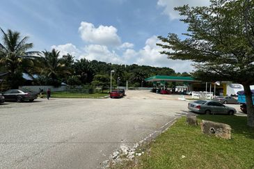 Agricultural Land Jalan Kuala Selangor For Sale 