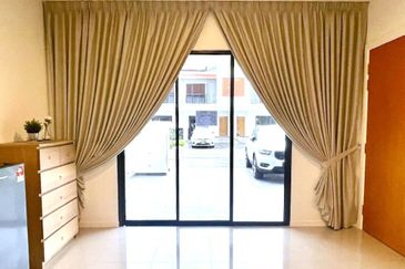 Reef Of Tropics, Setia Eco Glades