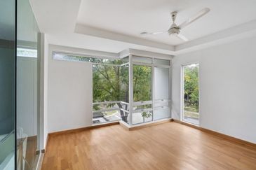 Duta Villa, Presint 14