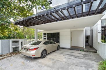 Duta Villa, Presint 14