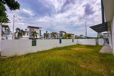 Jacaranda Garden Residence