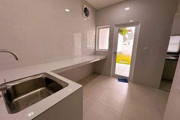 Jacaranda Garden Residence