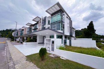 Jacaranda Garden Residence