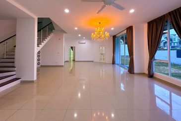 Jacaranda Garden Residence