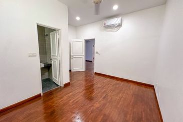 Jacaranda Garden Residence